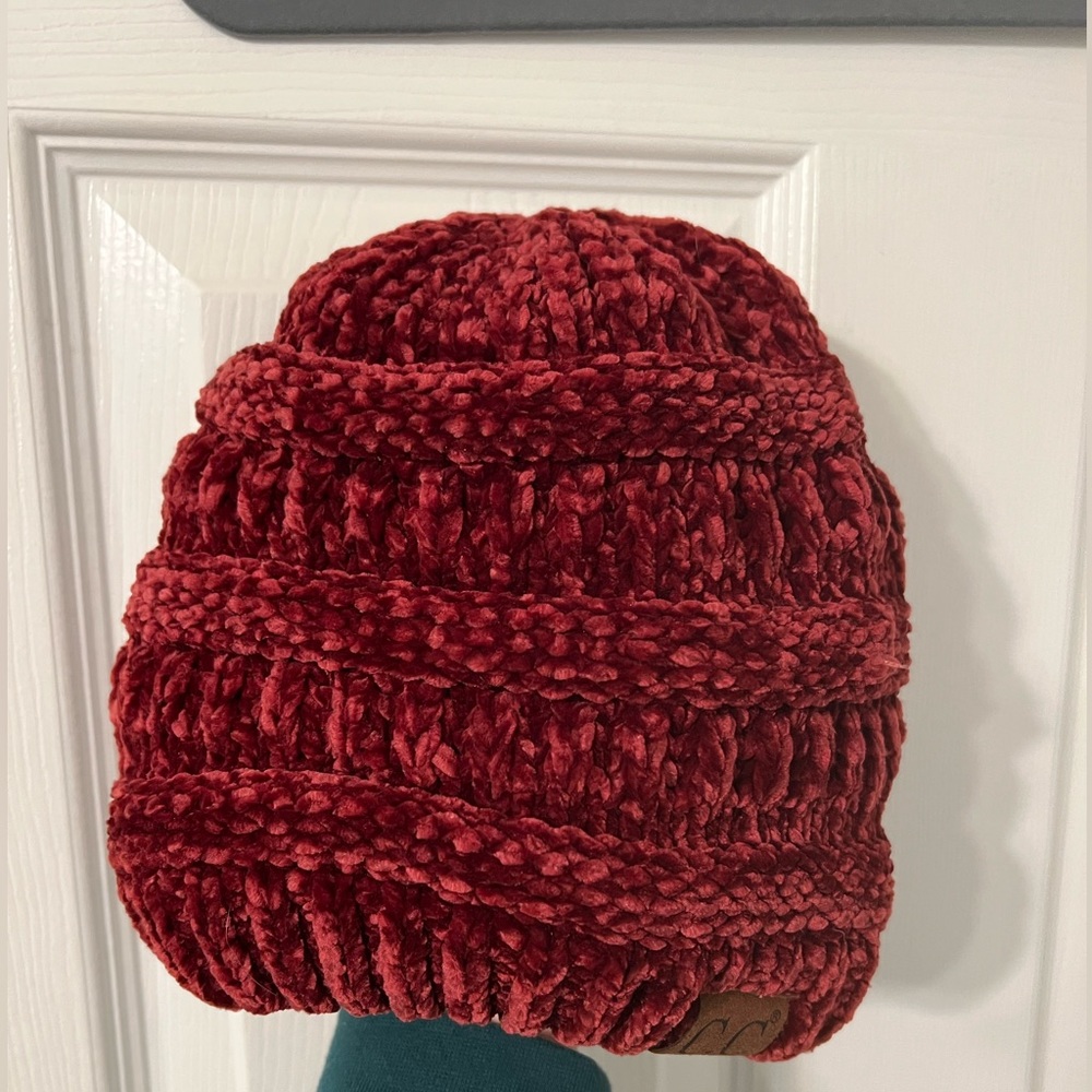 Women’s Knit Beanie